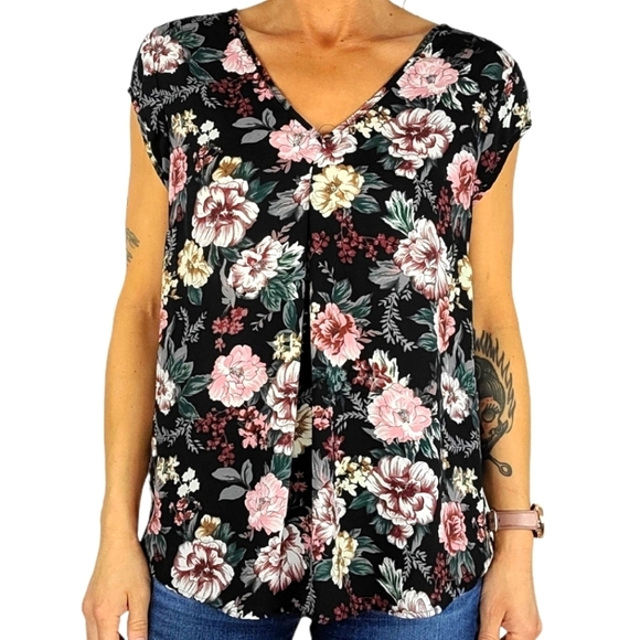 Halogen Floral Blouse Size 1X Large Short Sleeve Pleated - Picture 1 of 4